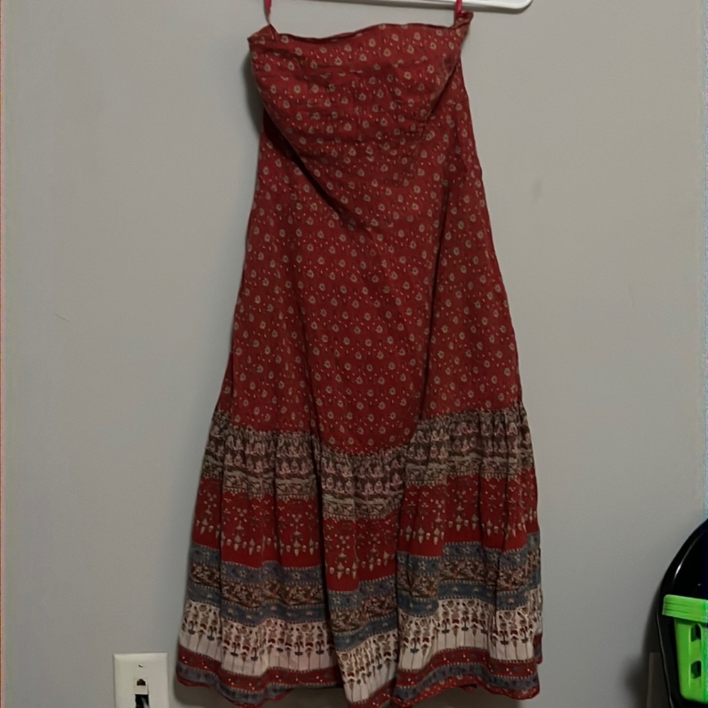 beautiful red strapless dress